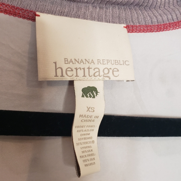 BANANA REPUBLIC HERITAGE Gray Cardigan Sweater Size XS Lightweight V neck - Picture 3 of 12